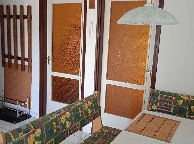 In - Balaton 19622 Révfülöp